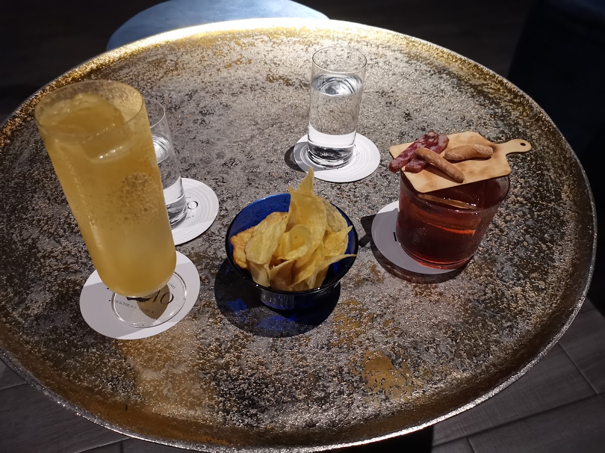 Lovo Cocktail Bar Madrid - Foto 3