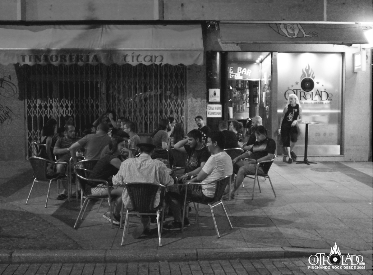 EL OTRO LADO - Foto 1