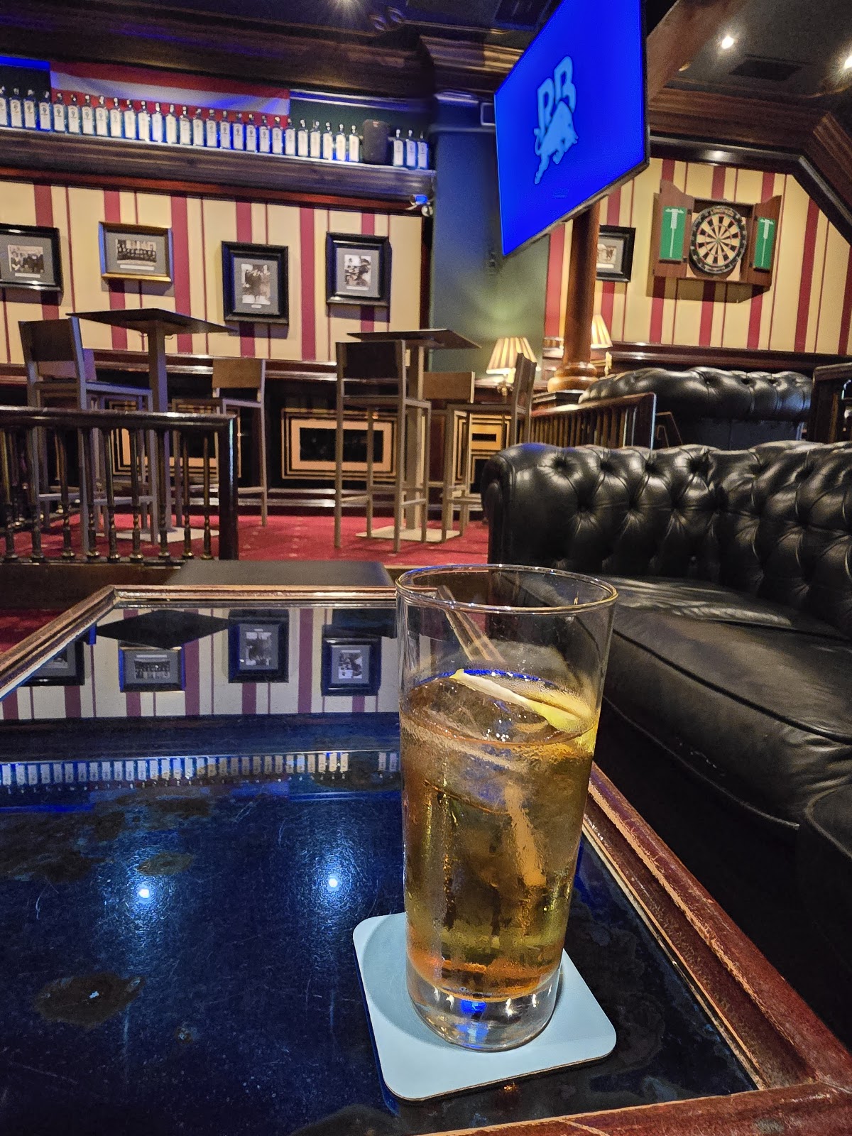 Sir Winston Churchill Pub - Foto 3