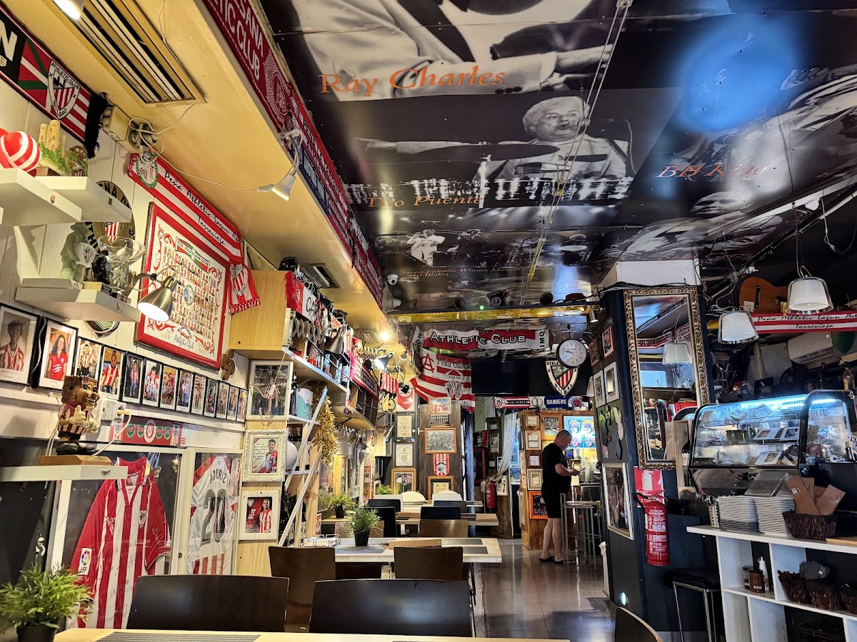 Basque Taberna Torrevieja - Foto 1