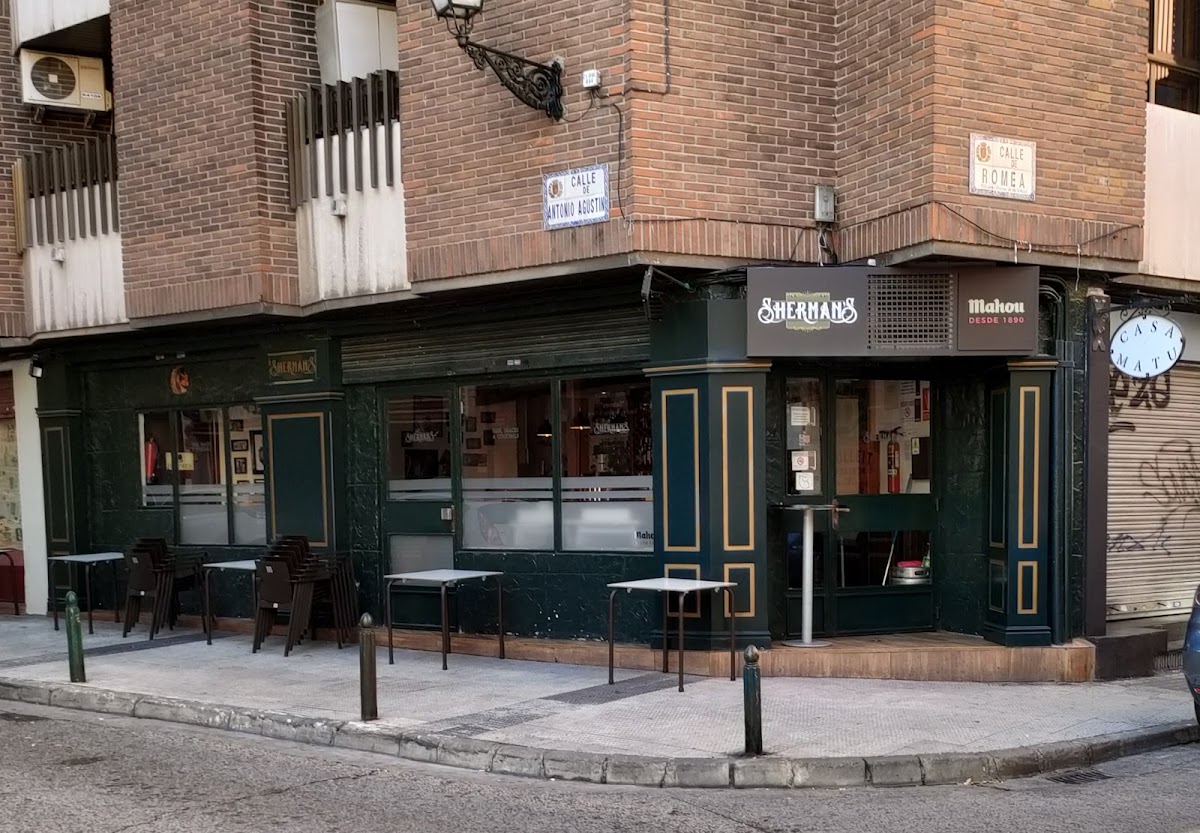 Sherman’s Pub - Foto 1