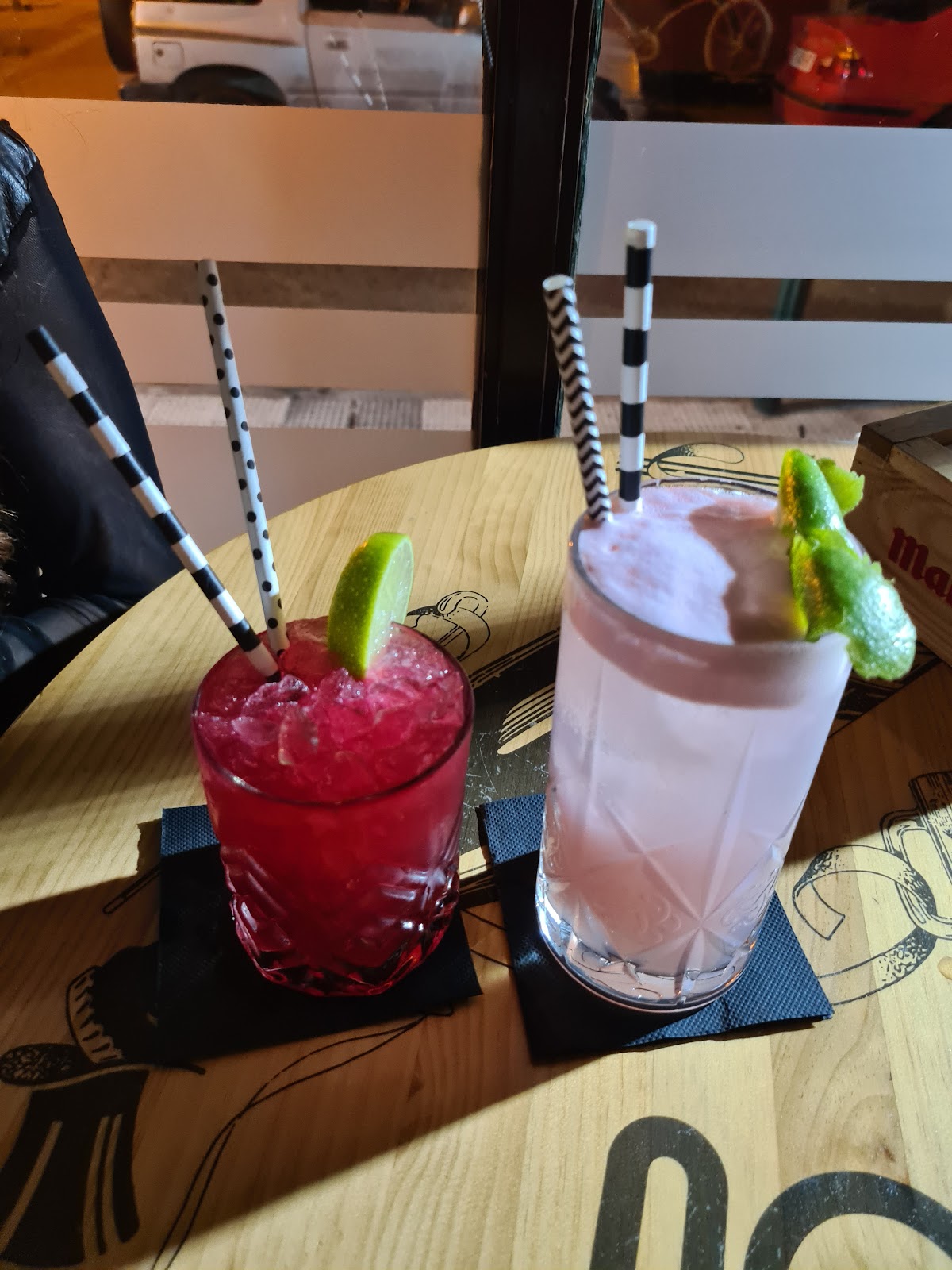 Sherman’s Pub - Foto 4