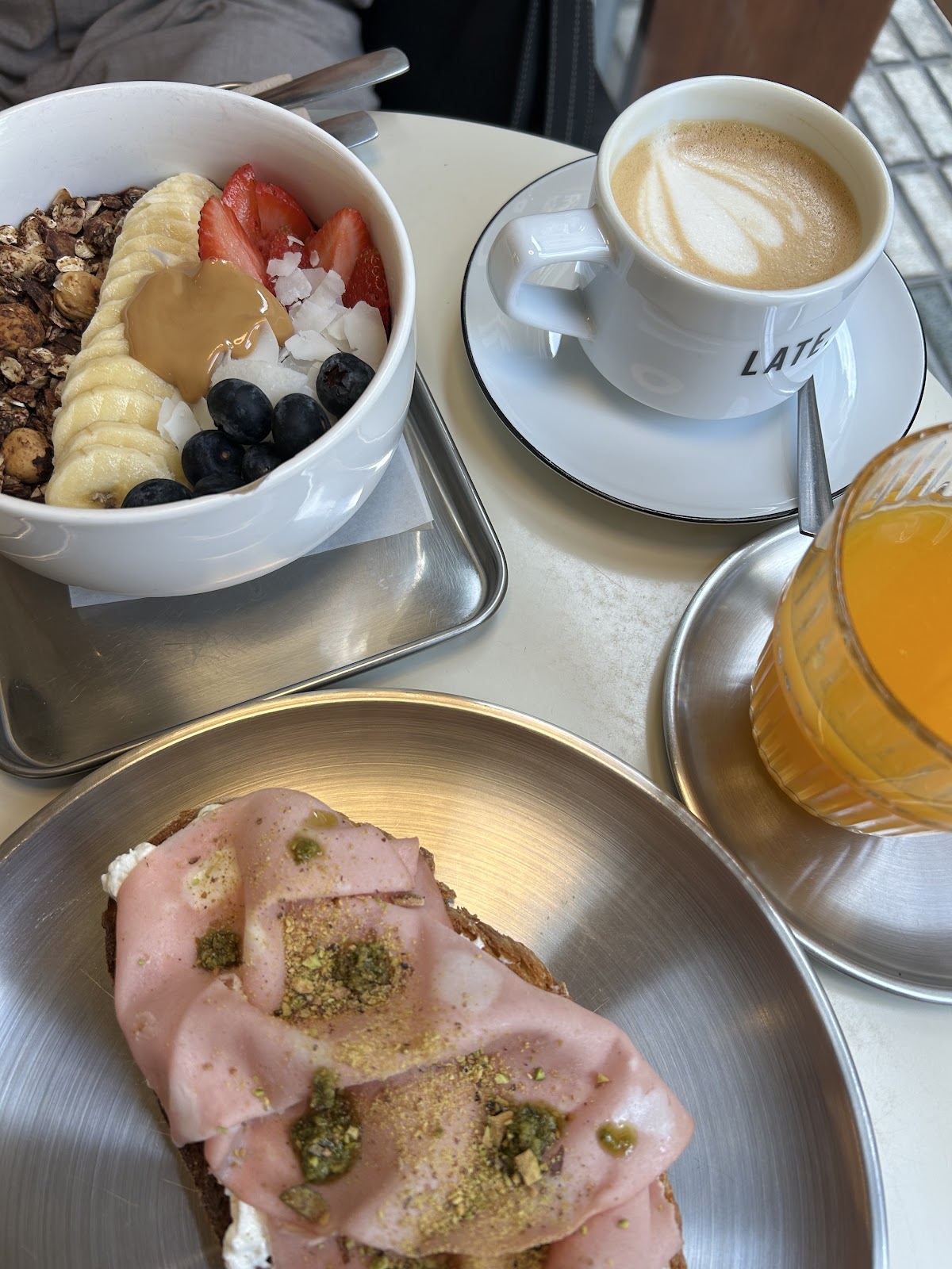 LATE. Specialty Coffee & co working - Foto 3