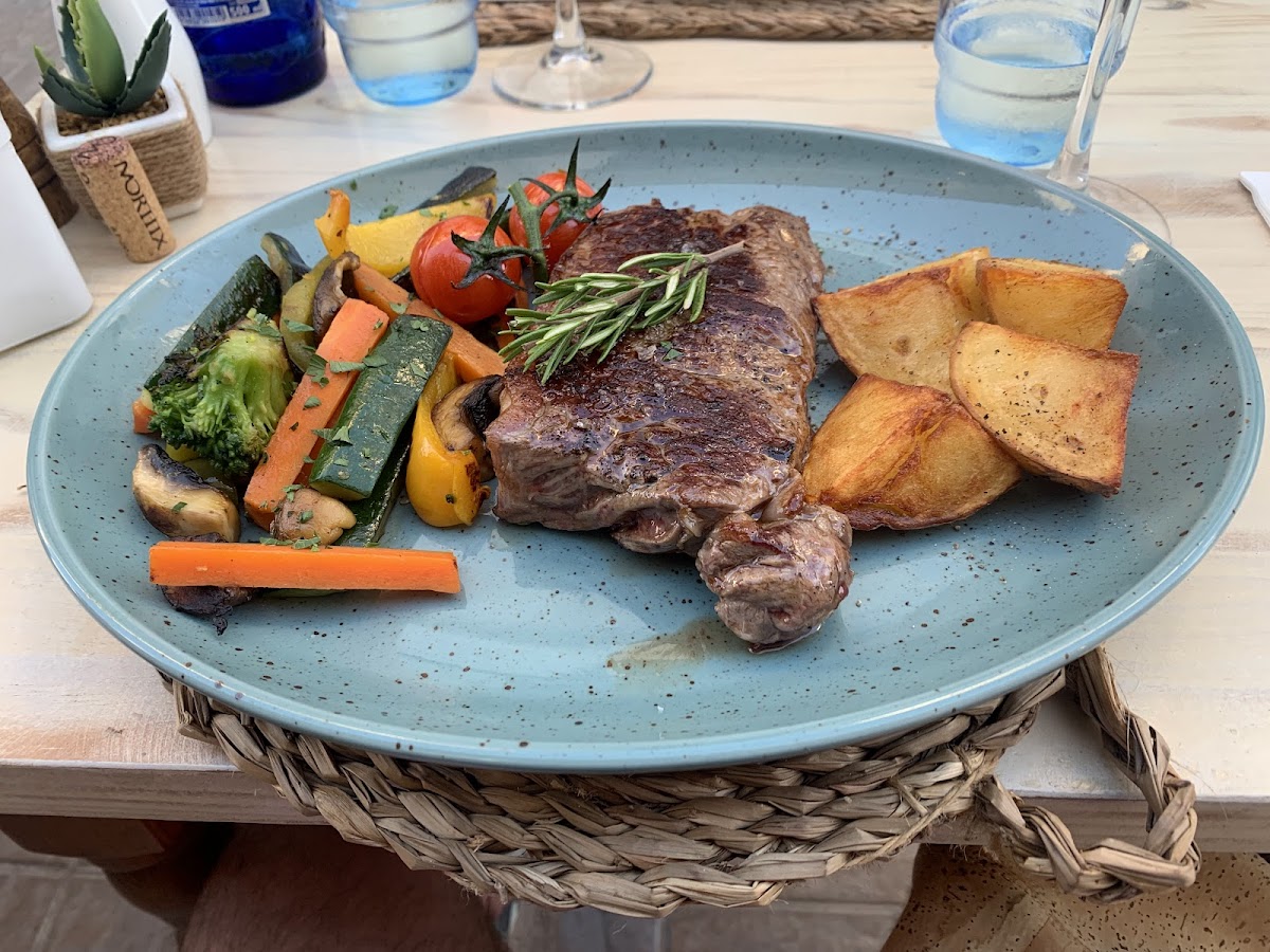 Angelo Restaurant - Foto 2