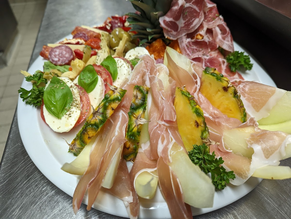 Cafe Bar Restaurante Alfredo - Foto 2