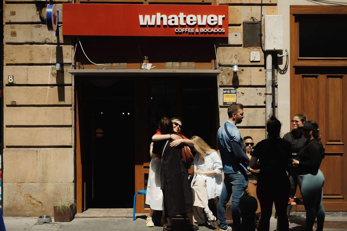 Whatever Coffee & Bocados - Foto 1