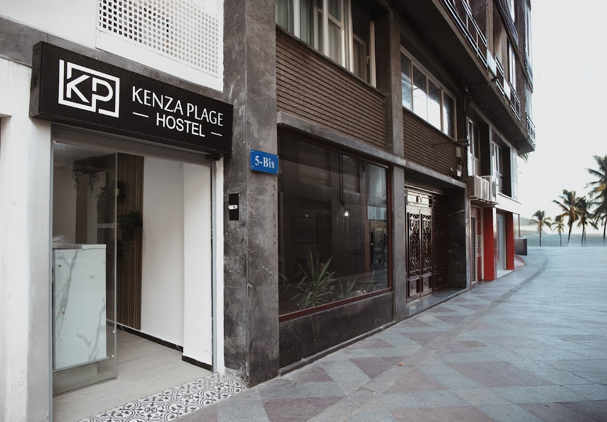 Kenza Plage Hostel