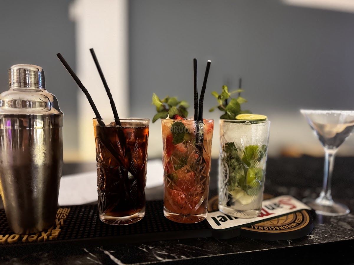 Bar musical Santa Martha BCN - Foto 2