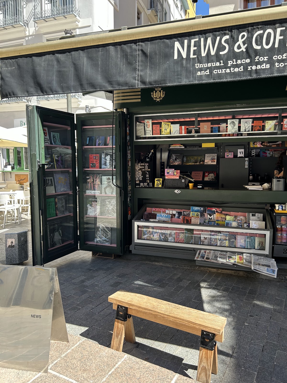 News & Coffee - Foto 3