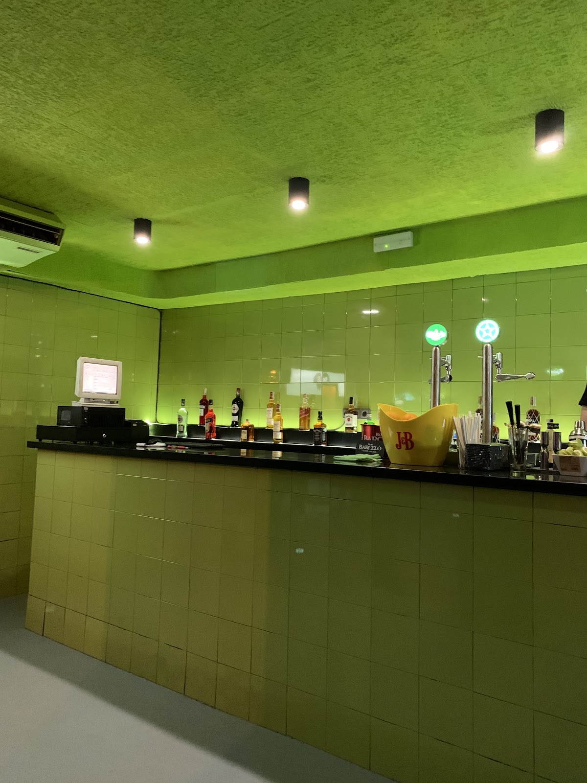 El Bunker rock bar - Foto 5