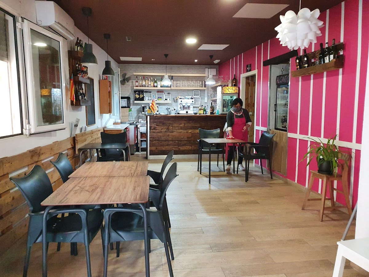 Cafeteria Alcantó - Foto 1