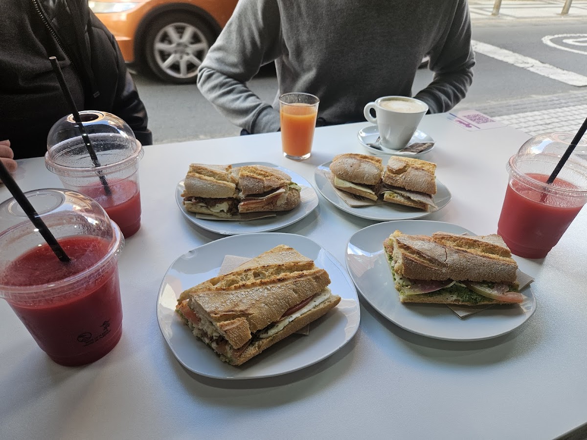 Cafeteria Capricci - Foto 4