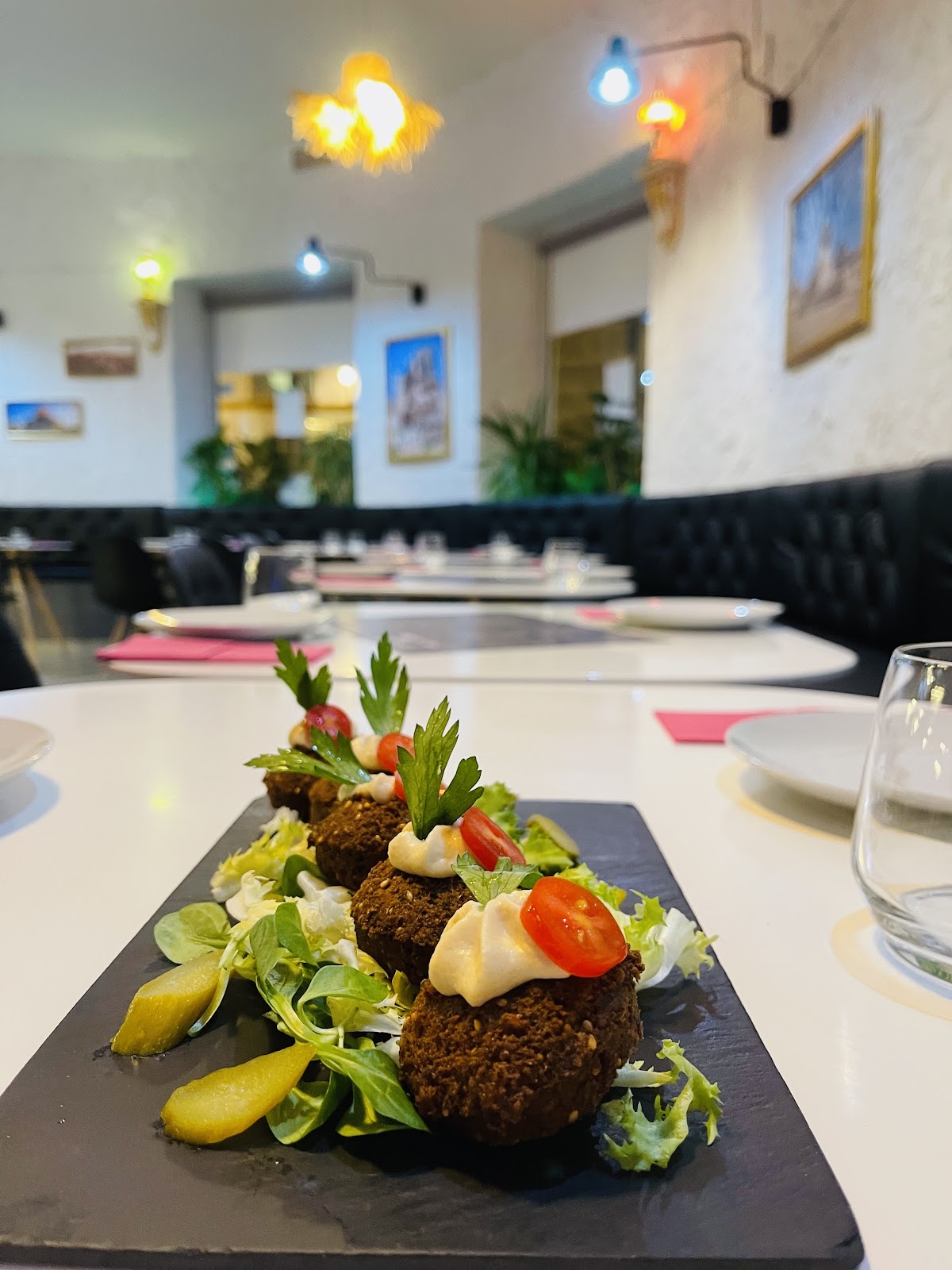 Restaurante Puerta del Edén - Foto 3