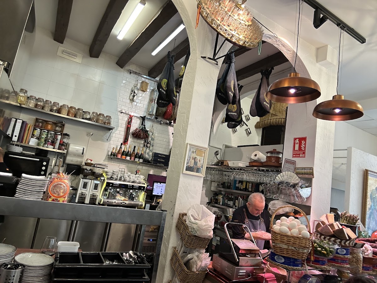 Bar restaurante Infanta Sevilla - Foto 3