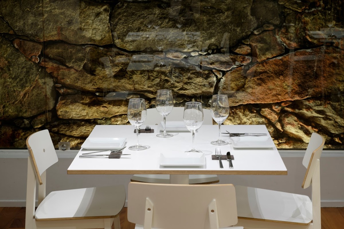 Viñoteca Bagos - Foto 1