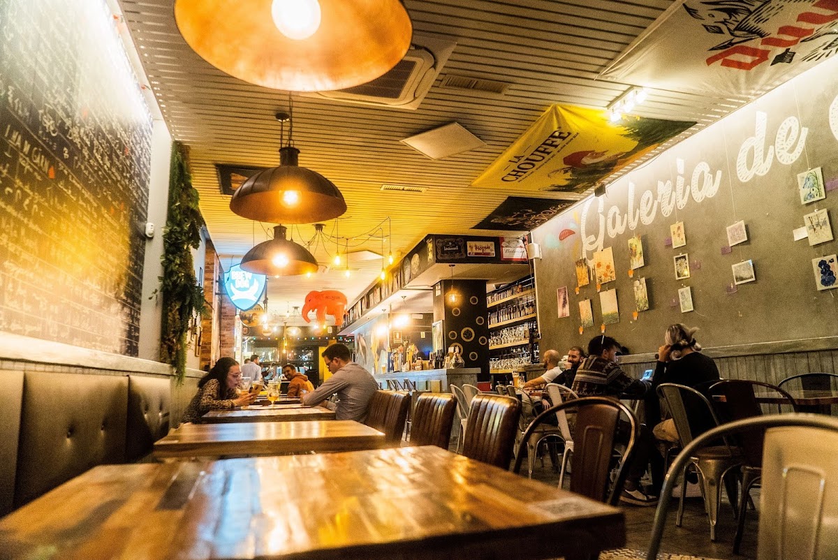 Buena Pinta EatDrink&Nightlife. - Foto 5