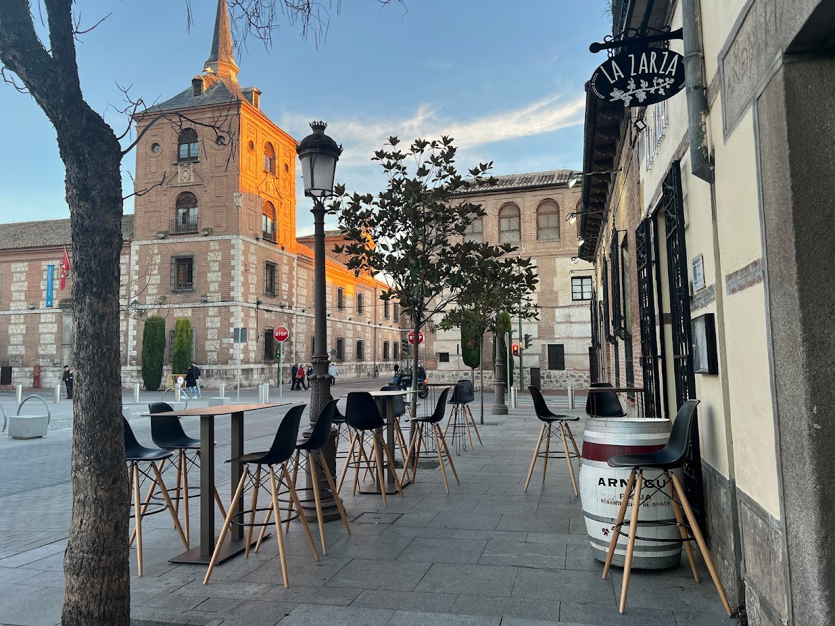 Restaurante La Zarza - Foto 1