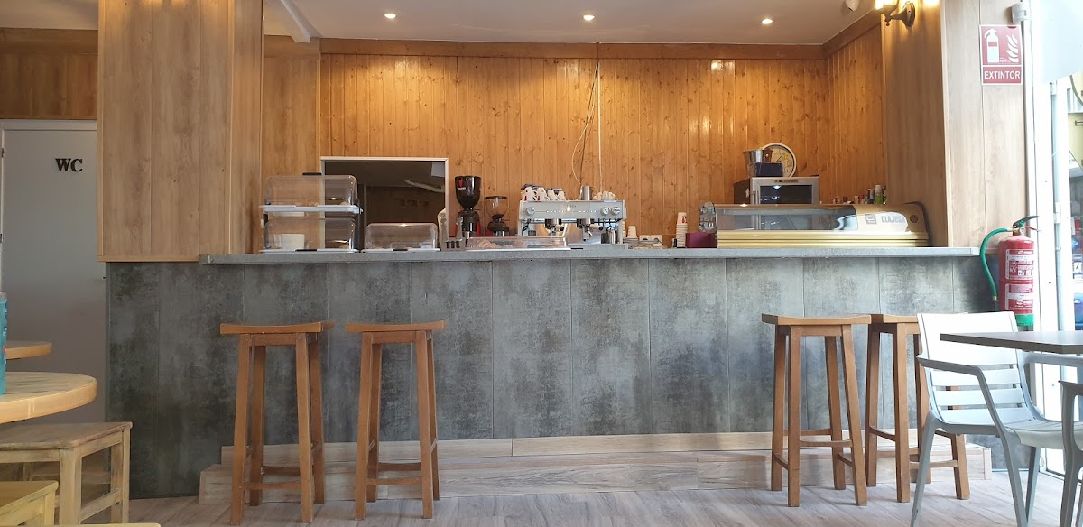 VIRGI'S Bar & Cafetería - Foto 5