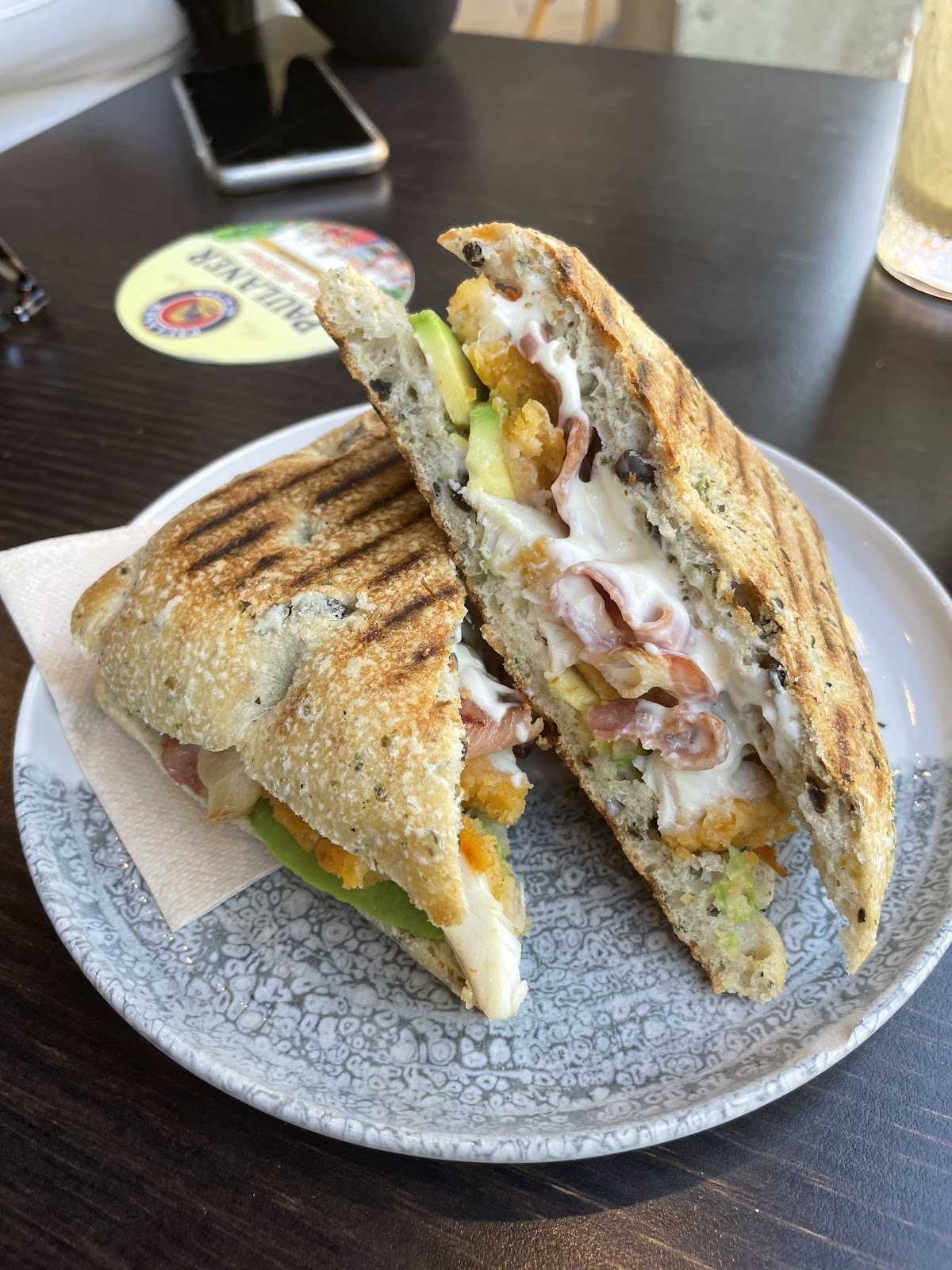 VOLT Cafetería de Especialidad - Foto 2