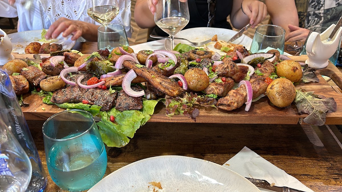 Asador Skonn | Alicante | Restaurante Barbacoa Armenia - Foto 4