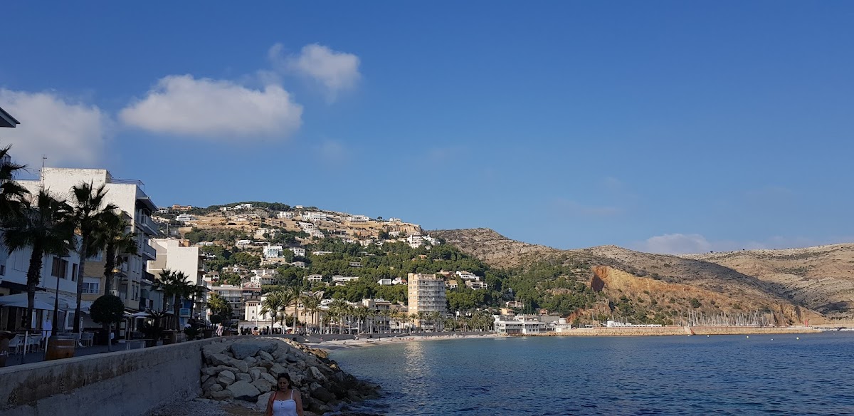 PENSIÓN LA FAVORITA - Foto 1