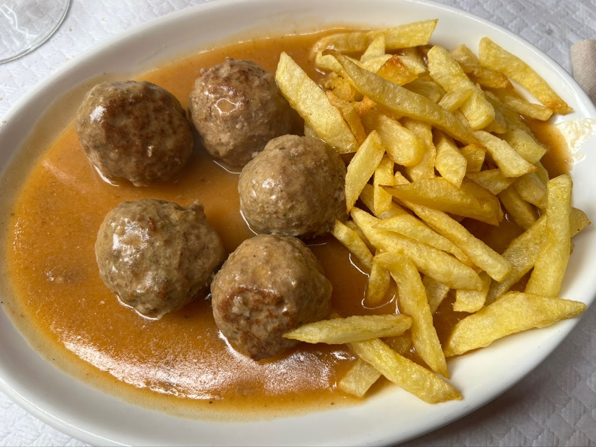 Restaurante Mesón La Taberna - Foto 3