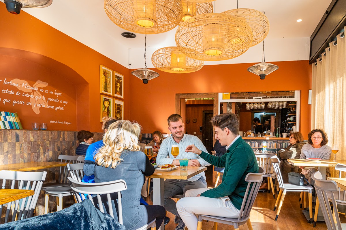 Bar Macondo Granada - Foto 1