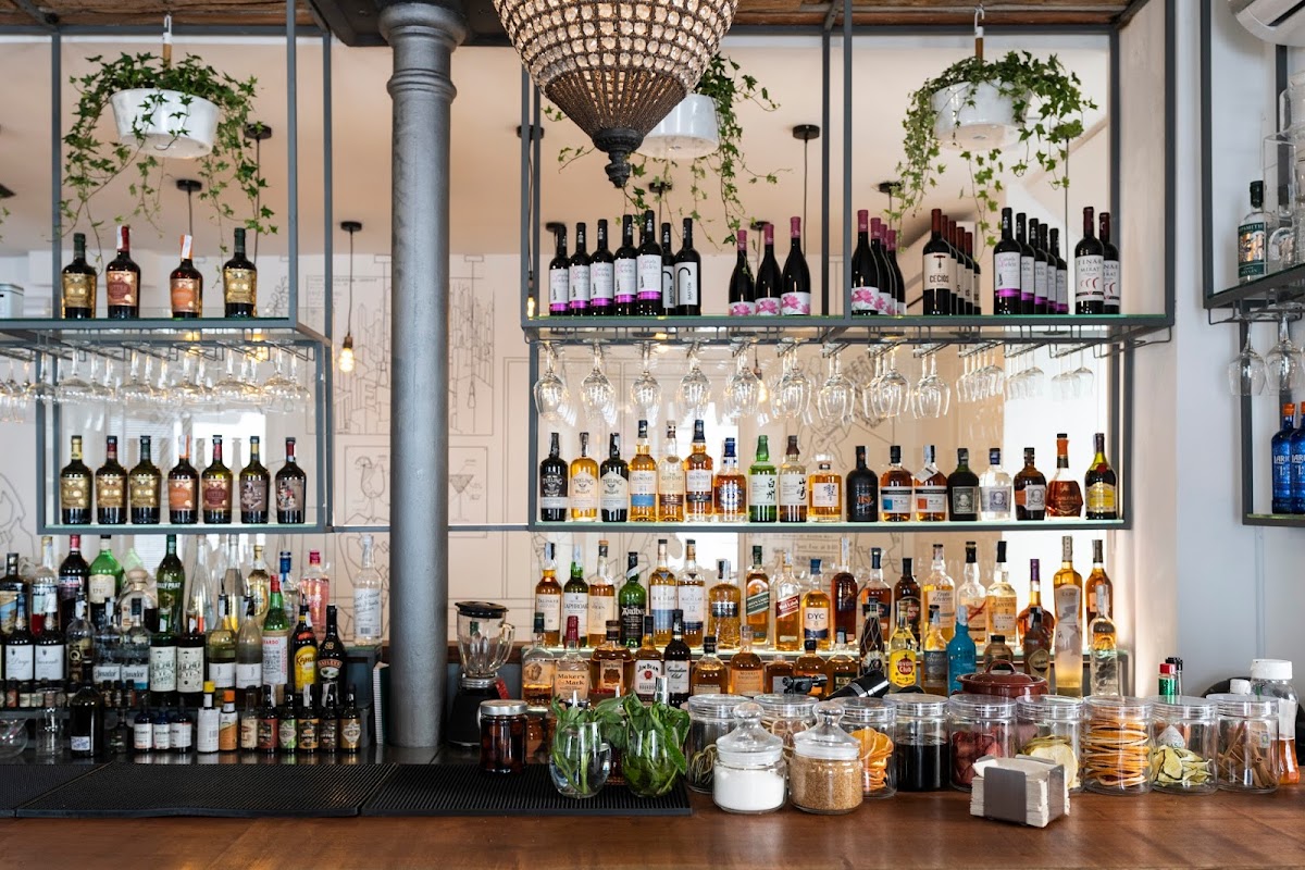 Entre Santos Cocktail Bar & Food - Foto 1