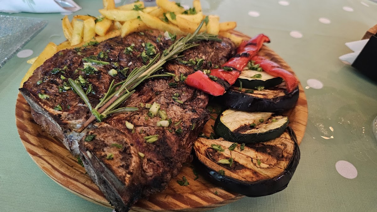 “Mister Pinchos”, ANGUS STEAK HOUSE + Pizzas and Pastas - Foto 3