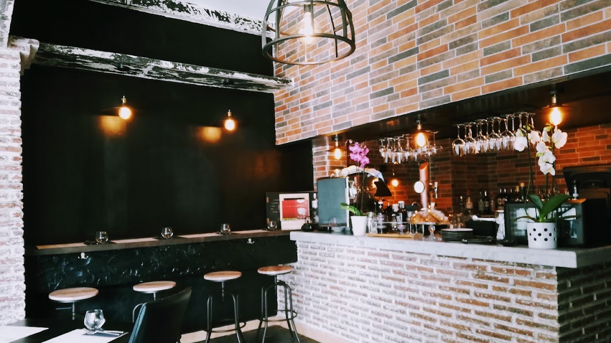 Restaurante Officina 84 Marbella - Foto 1