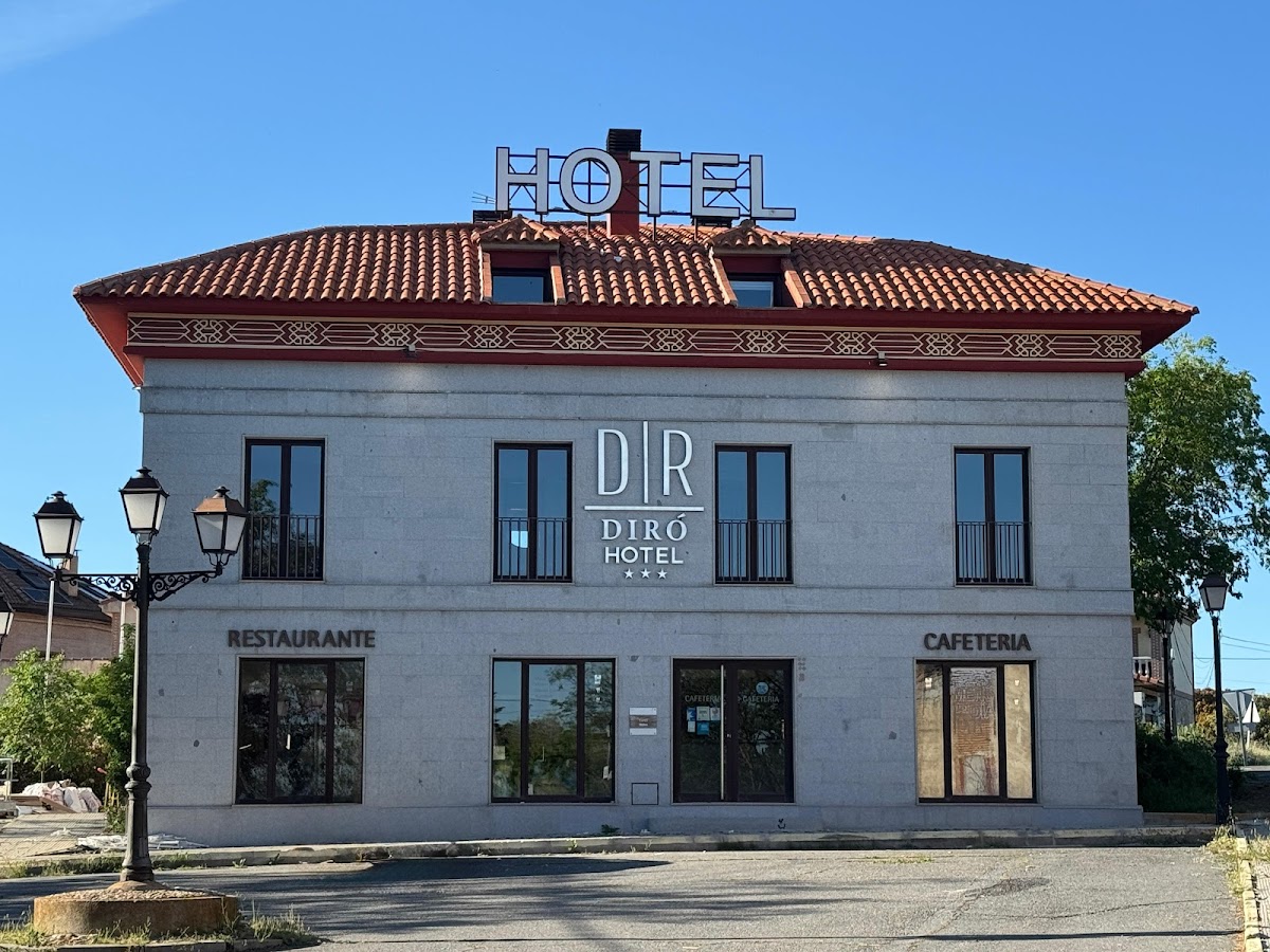 HOTEL ÁVILA DIRÓ