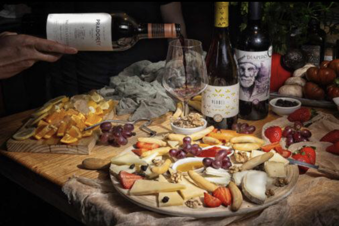 Bar Vino y Más Elx - Foto 2