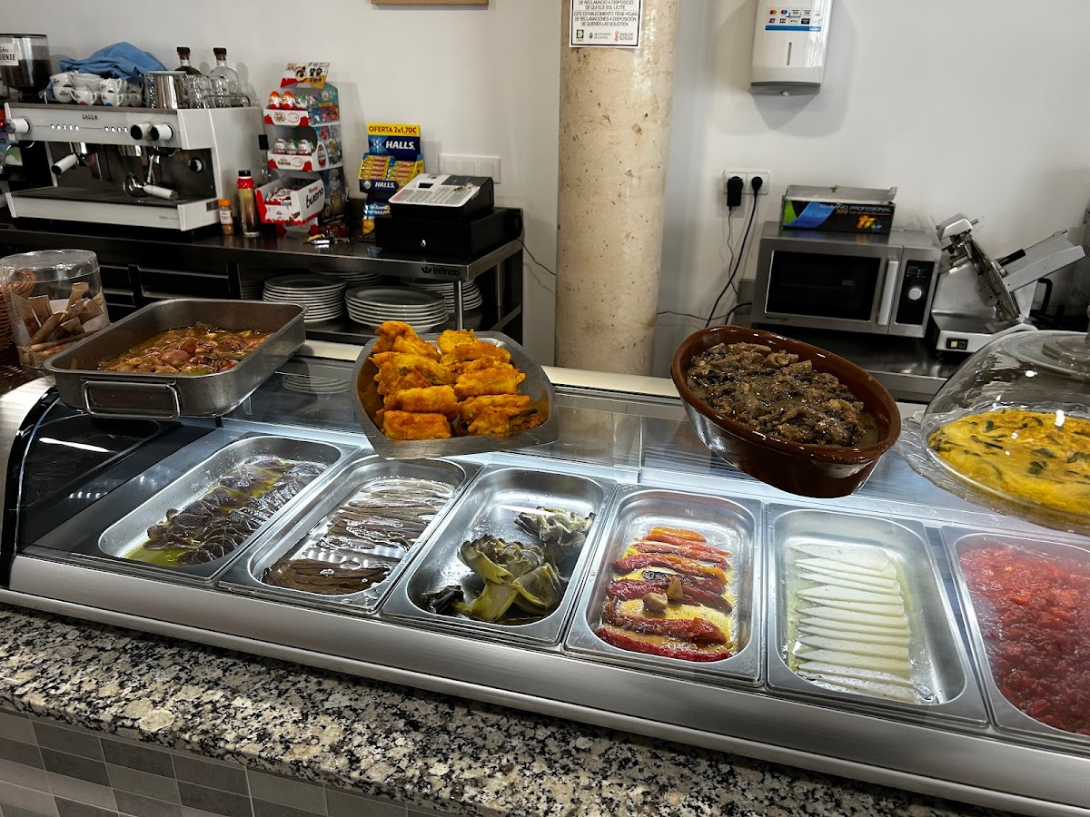 Bar Cafeteria Marenys - Foto 1