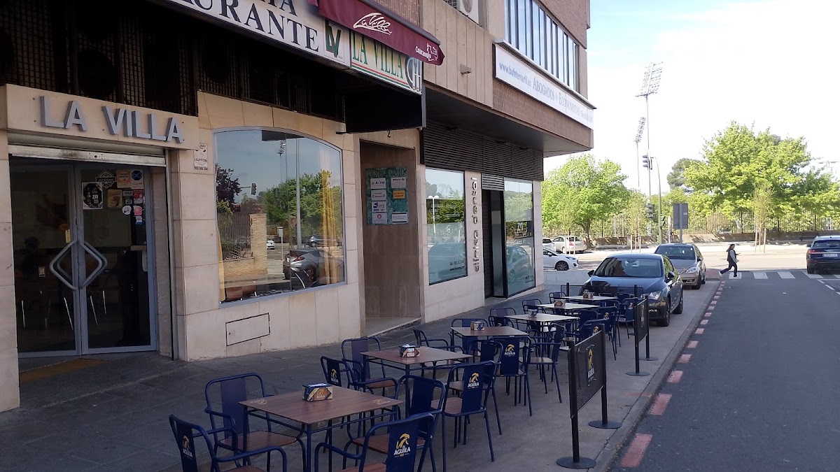 Cafetería Restaurante La Villa