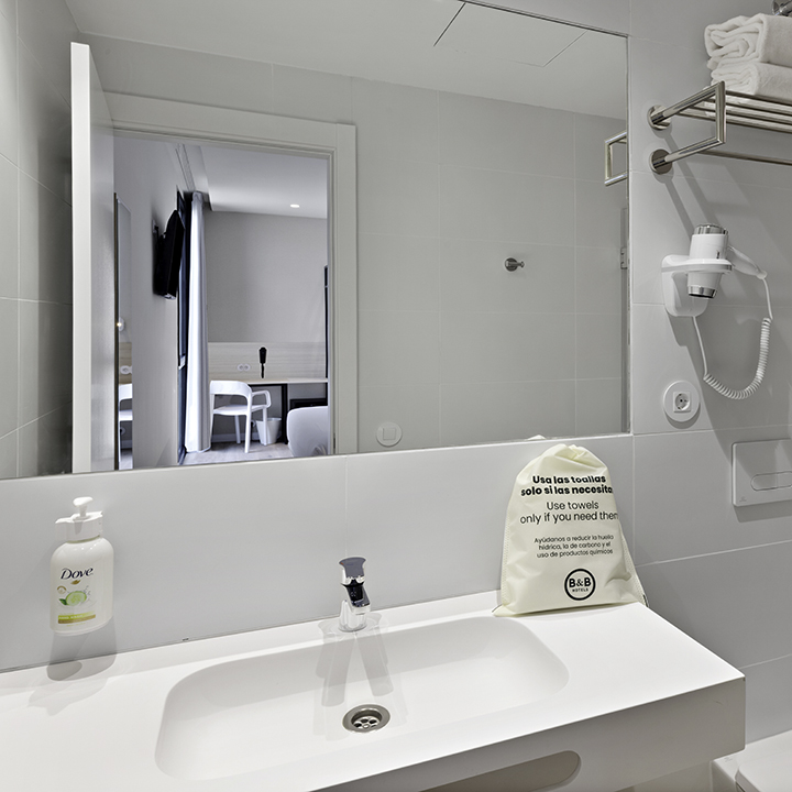 B&B HOTEL Alicante Aeropuerto - Foto 3