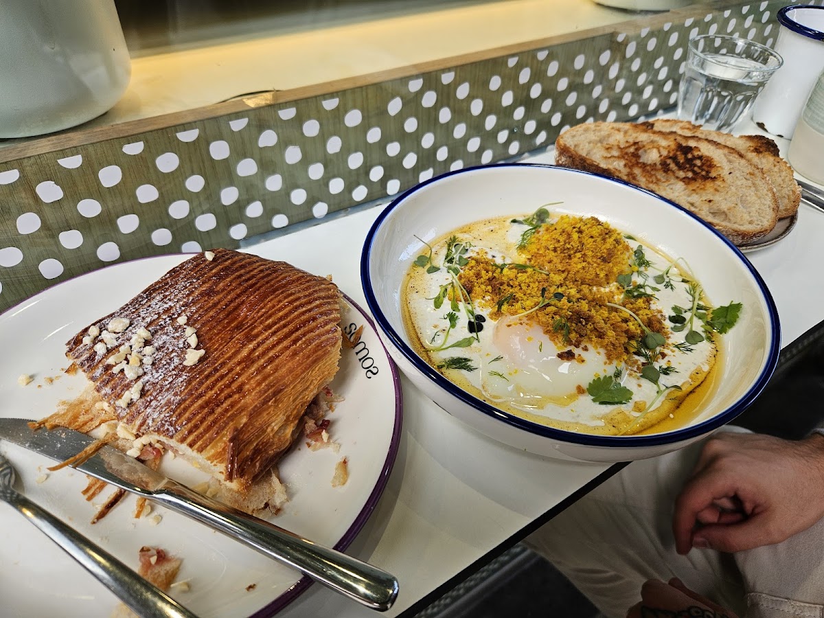 Somos - Coffee & Bakery - Foto 3