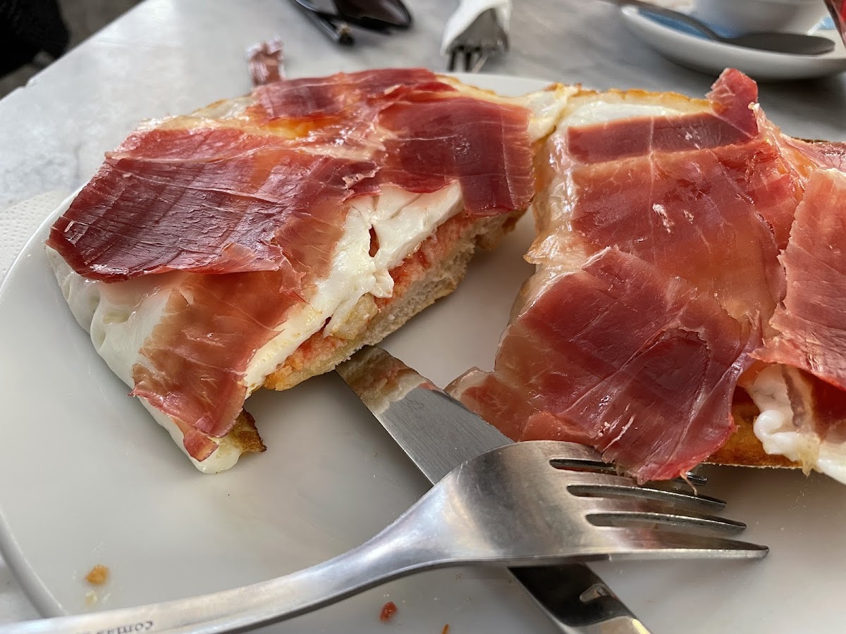 Café Bar El Campeón - Foto 4