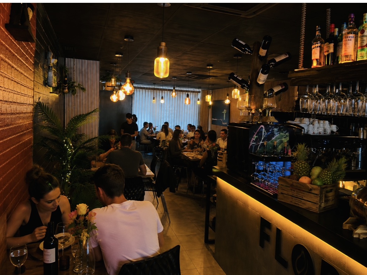 Restaurante Floripa · Asador Brasileño · Cortes Premium a la Brasa - Foto 1