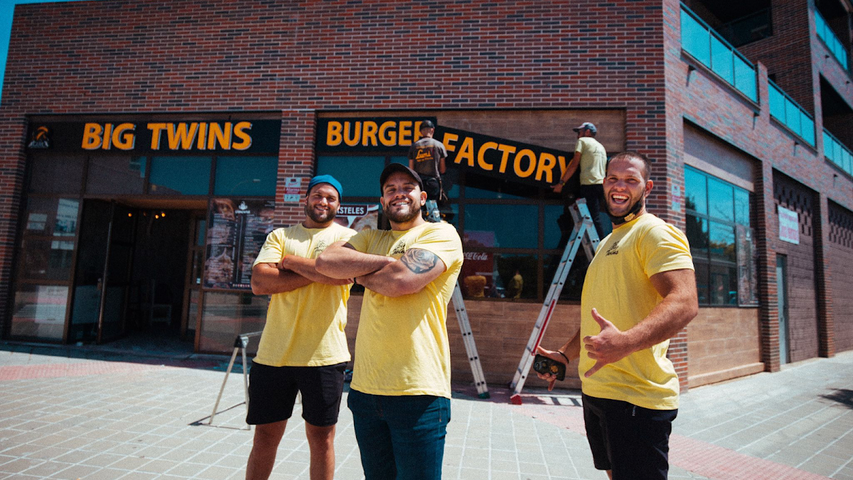 BIG TWINS Burger Playa de San Juan - Foto 3
