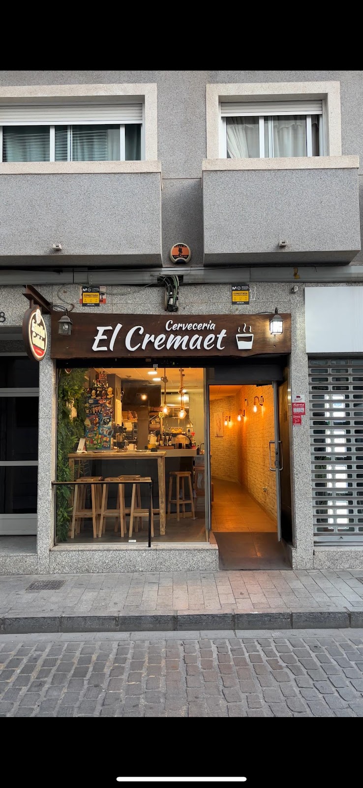Cervecería el Cremaet - Foto 1