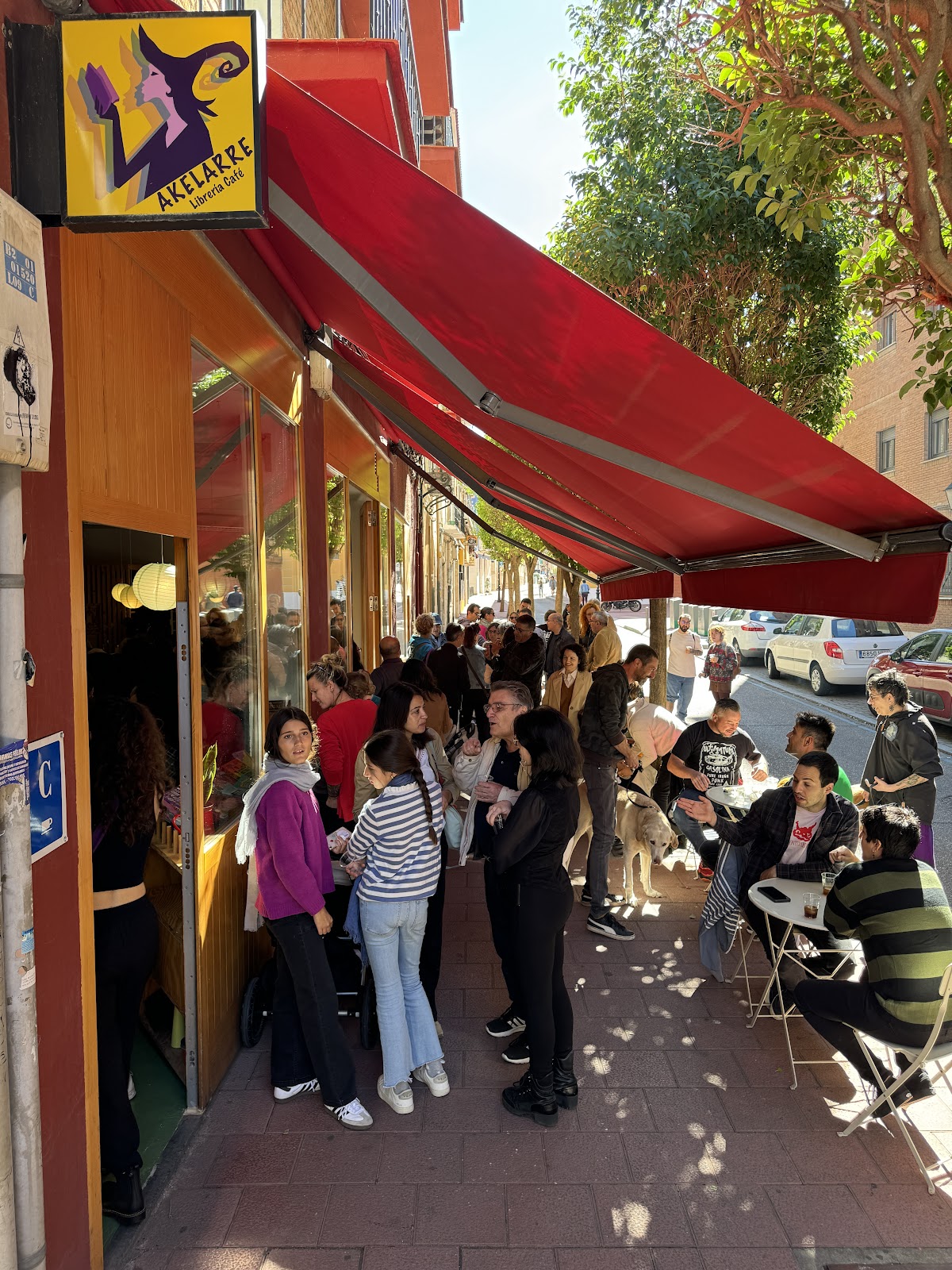 Akelarre librería café