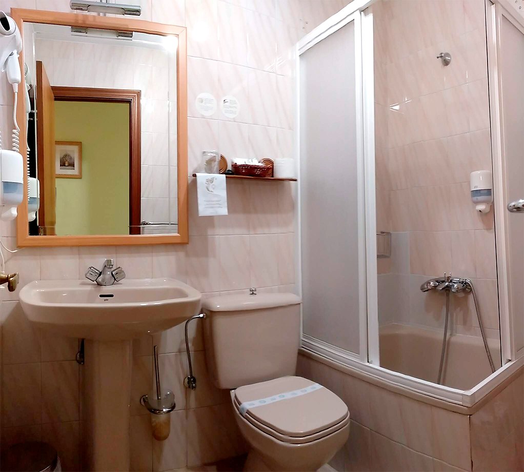 Hostal Remoña - Turismo Rural en Picos de Europa - Foto 3