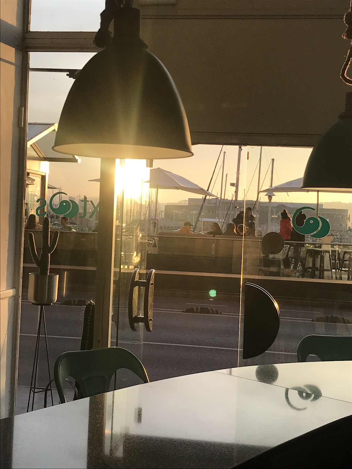 Sixto´s Restaurante - Foto 3