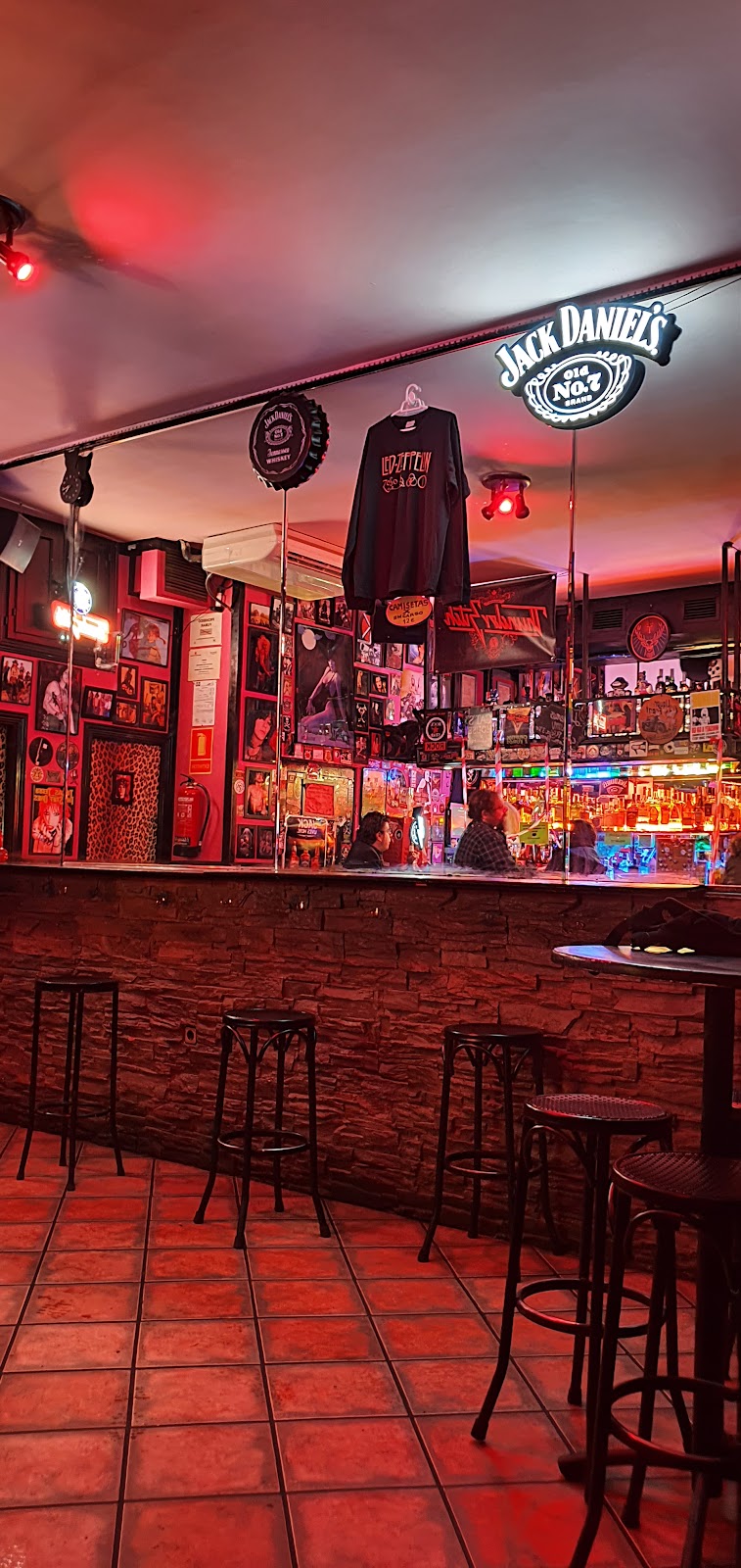 Cathouse Rock Bar - Foto 1