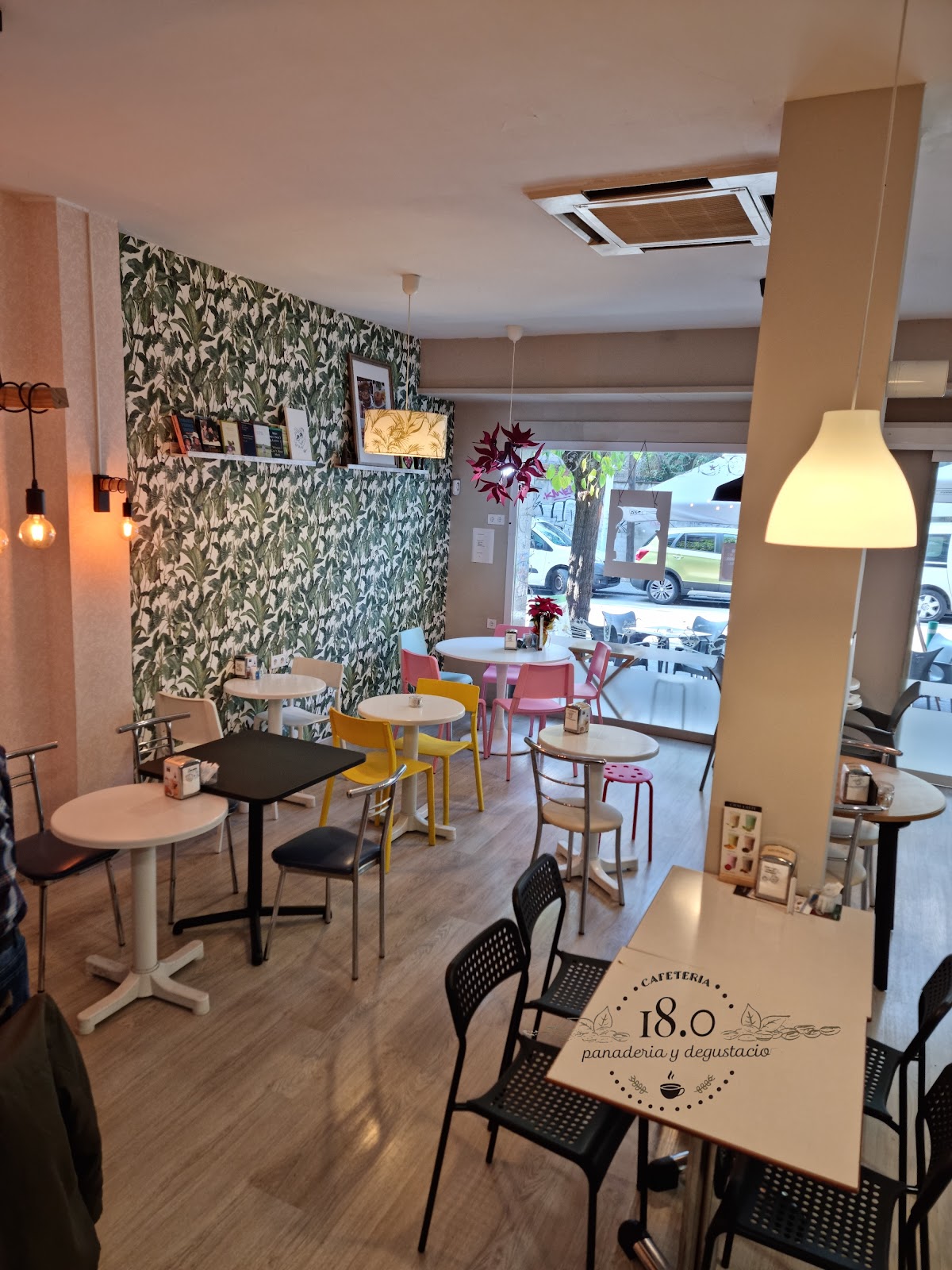 Cafetería 18.0 panadería y degustación - Foto 1