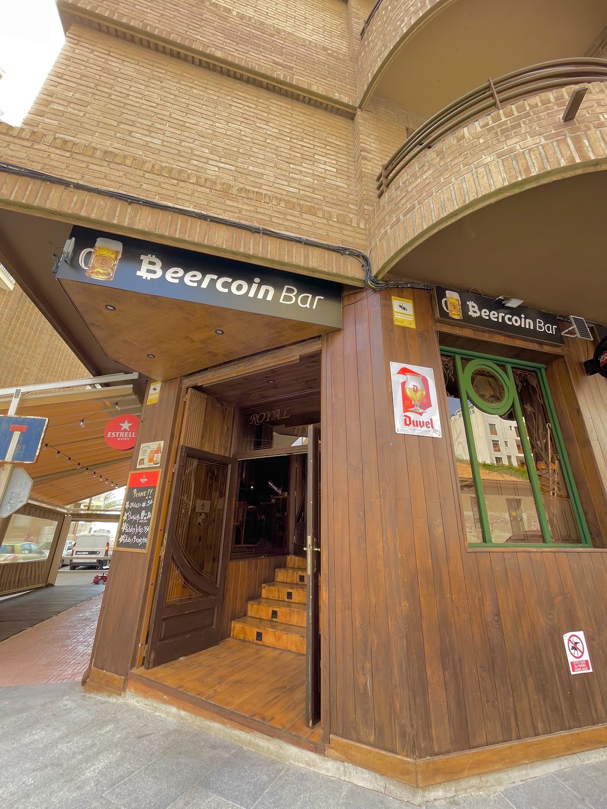 Beercoin Bar - Foto 1