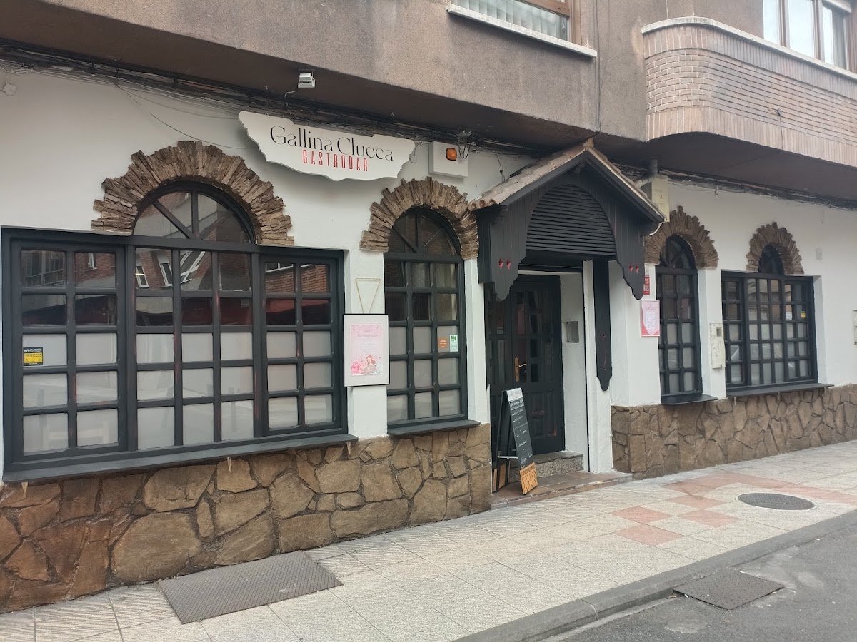 Gallina Clueca Gastrobar