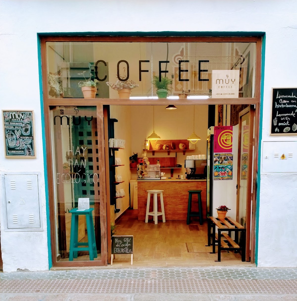 Los 10 Mejores Bares de Sevilla (2025)