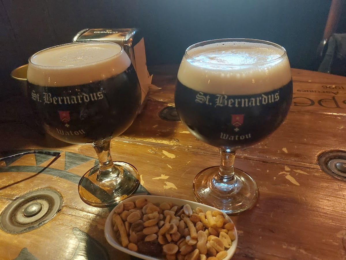 L'esperteyu Pub- Cervecería - Foto 5