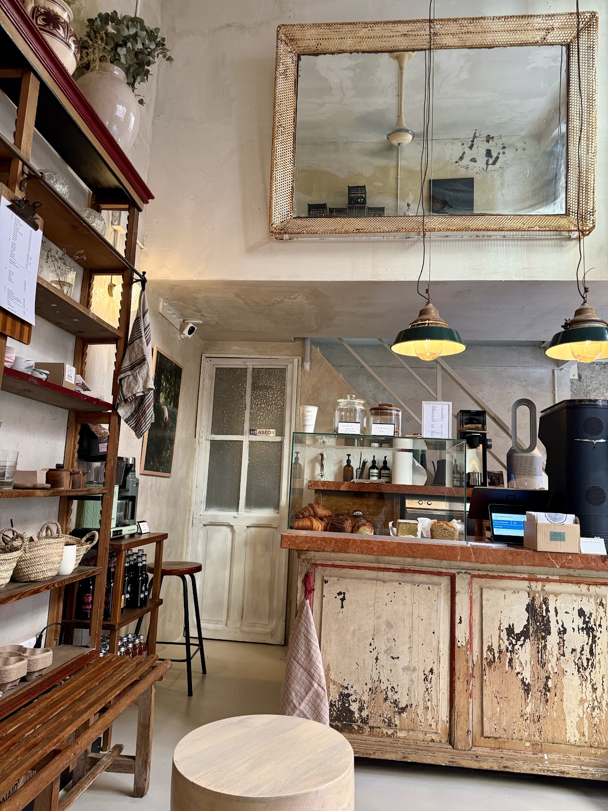 Cafeteria Pan y Pepinillos Café (Madrid Desayunos & Brunch) - Foto 4